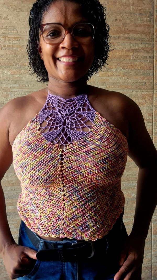 Blusa Frente Única de Crochê Abstrata - Image 7